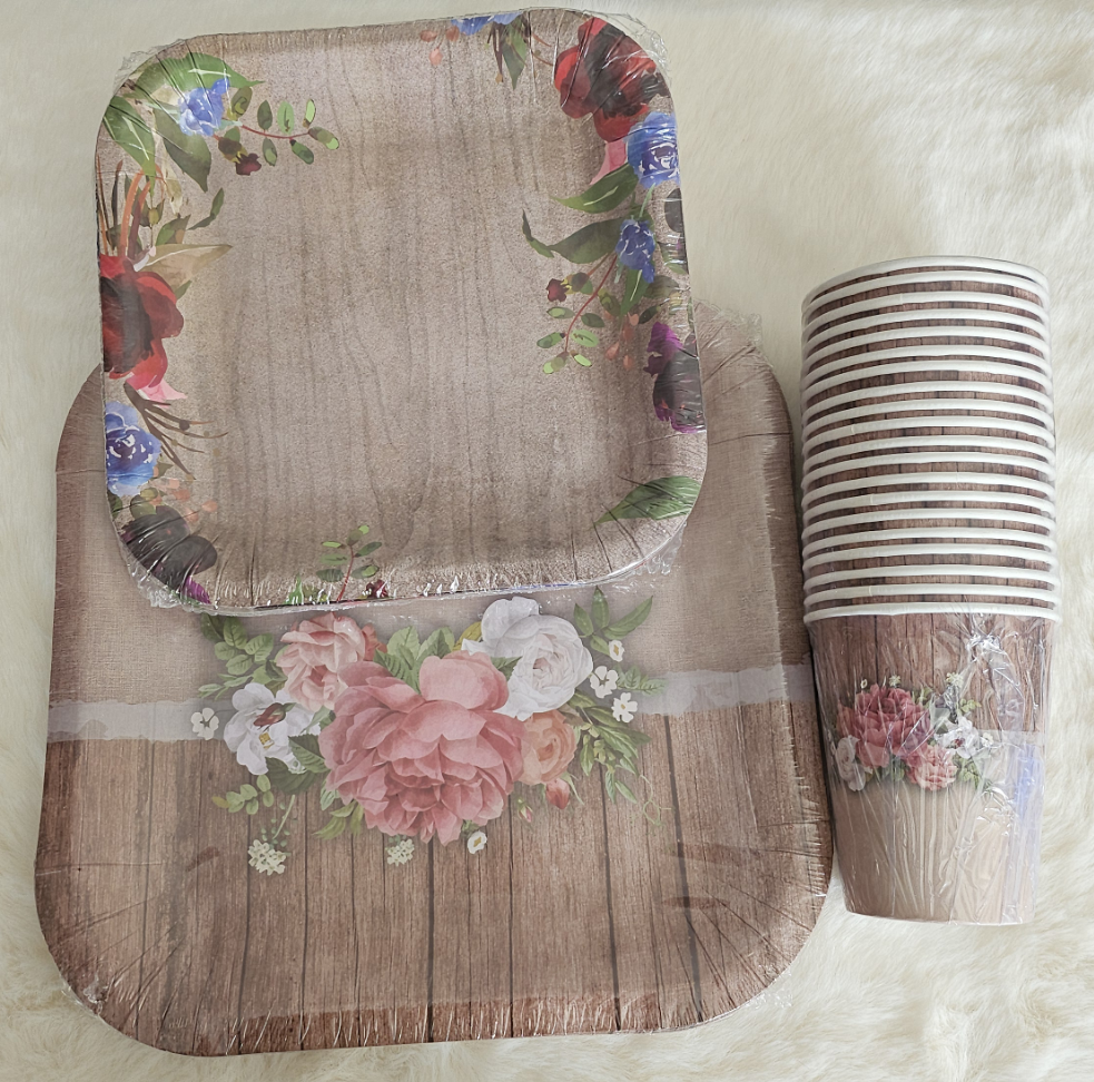 Tan Flower Paper Plates